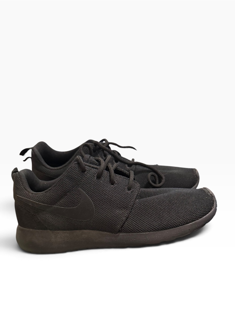 Nike Roshe One Black/Black-Noir size 6.5